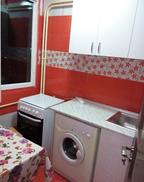 Berceni, Grand Arena, str. Turnu Magurele, AC, TV